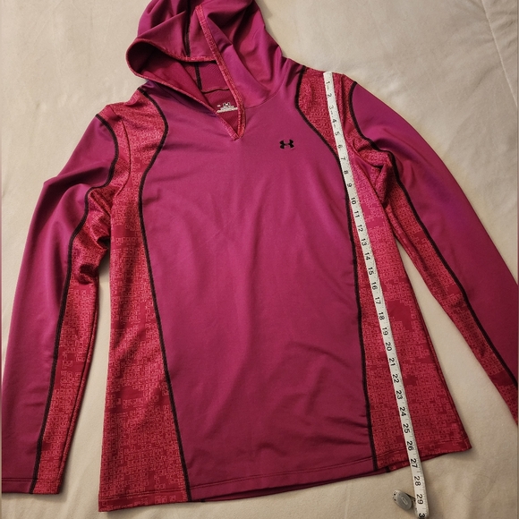 Under Armour pink/magenta coldgear v-neck hooded sweatshirt - Picture 2 of 7